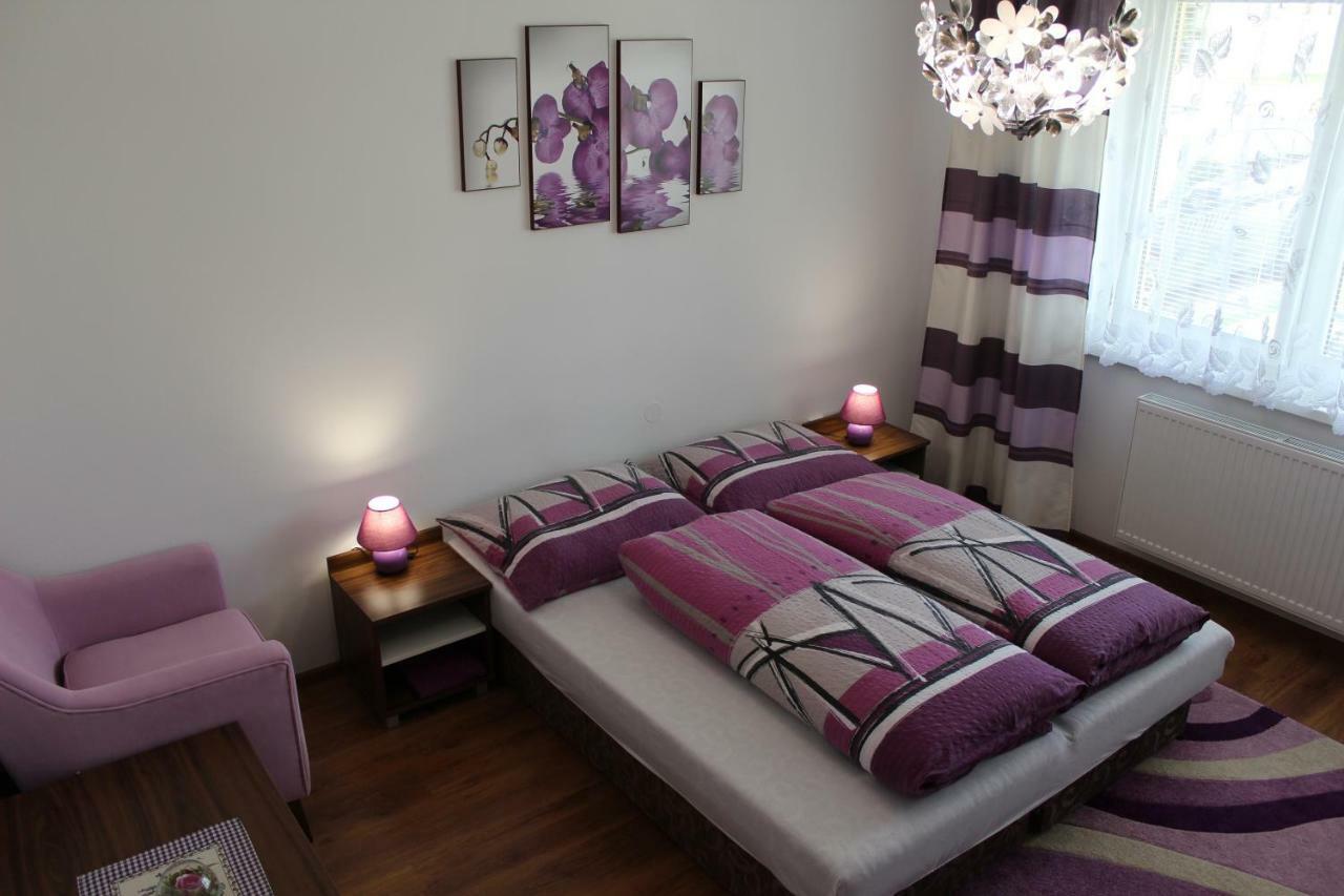 Privat Agnesa Hotell Zuberec Exteriör bild